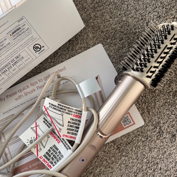 💨 Shark FlexStyle Multi-Styler – Like New w/ Receipt – Amazing Deal! 💨 - Picture 3 of 3